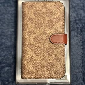 New Original Packaging Coach Phone Folio Case